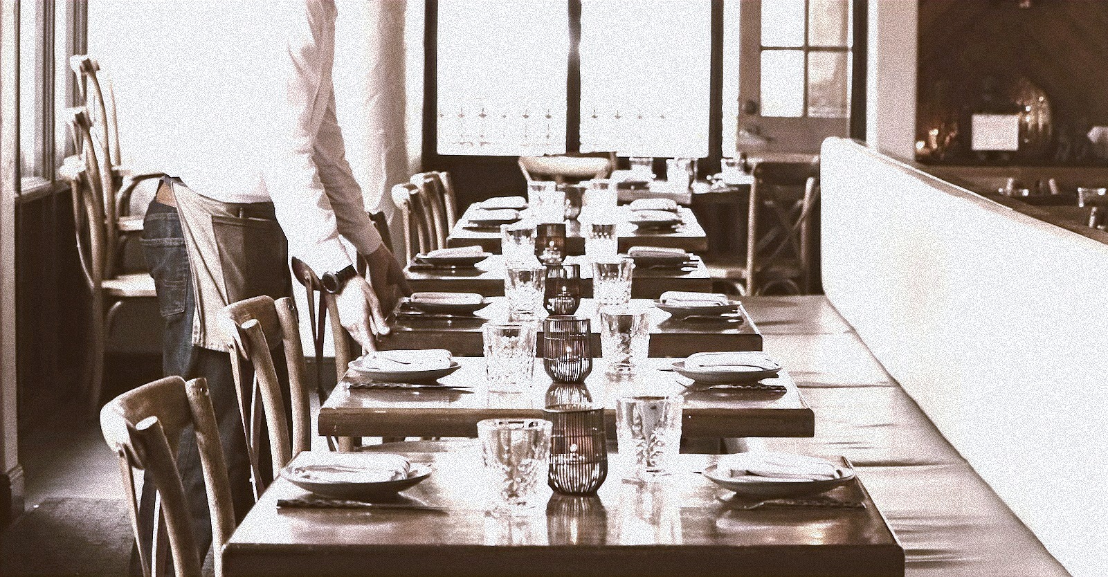 Milestone Restaurant dining room in El Dorado Hills Town Center